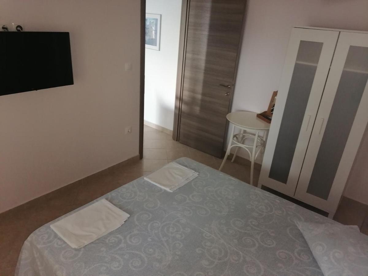 Porto Almira Beachfront House Nikiti  Buitenkant foto