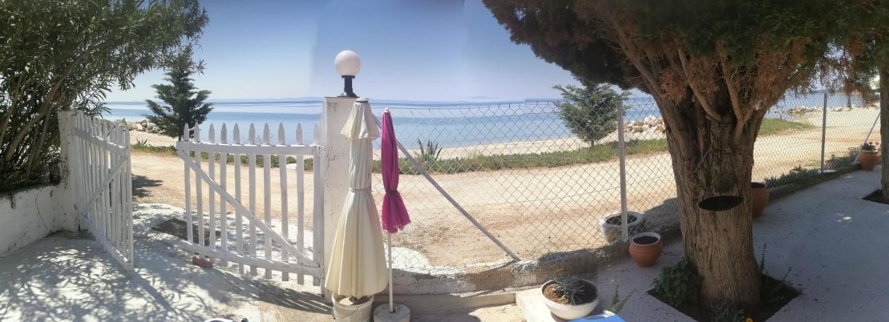 Porto Almira Beachfront House Nikiti  Buitenkant foto