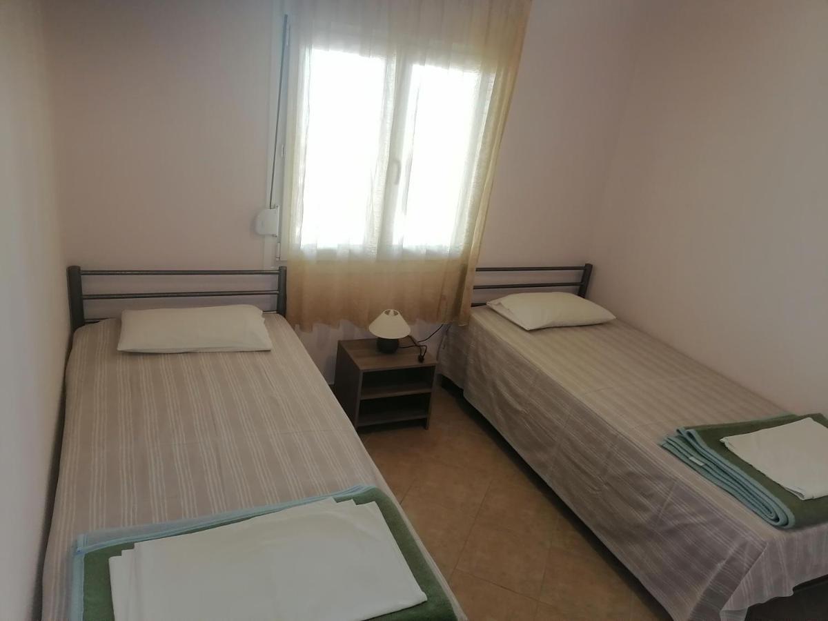Porto Almira Beachfront House Nikiti  Buitenkant foto